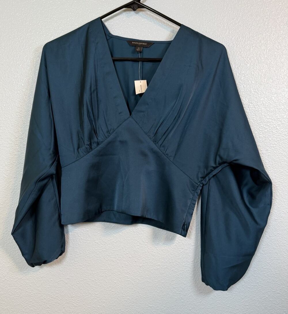 NWT Banana Republic Size 0 Teal Satin Blouse Balloon Sleeve Quiet Luxury Chic